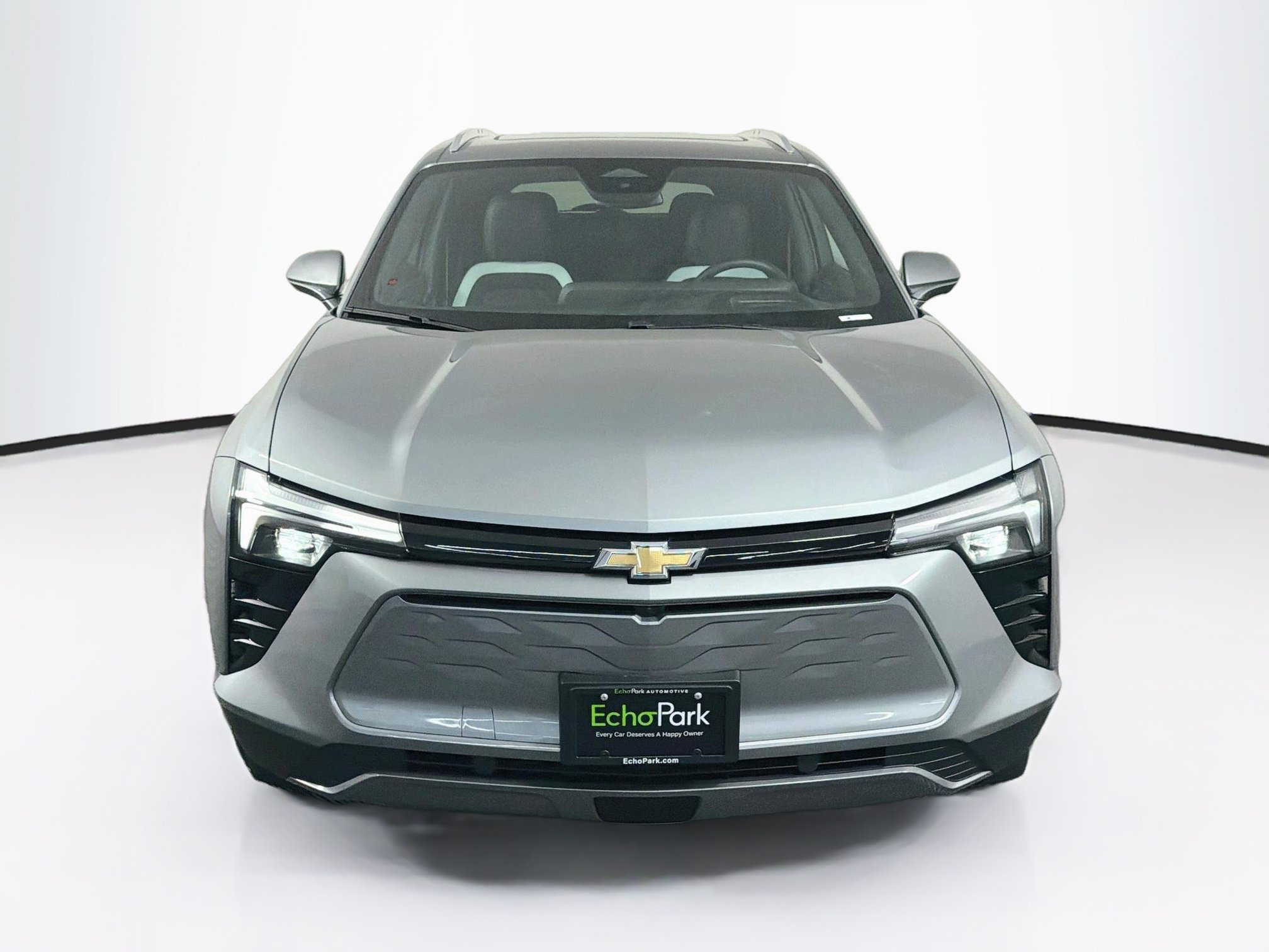 Used 2024 Chevrolet Blazer EV LT AWD/4WD image 2