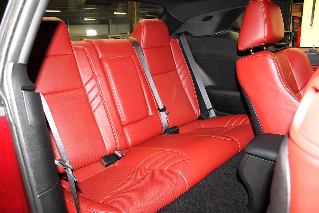 Used 2022 Dodge Challenger SRT Hellcat w/ Plus Package RWD image 34