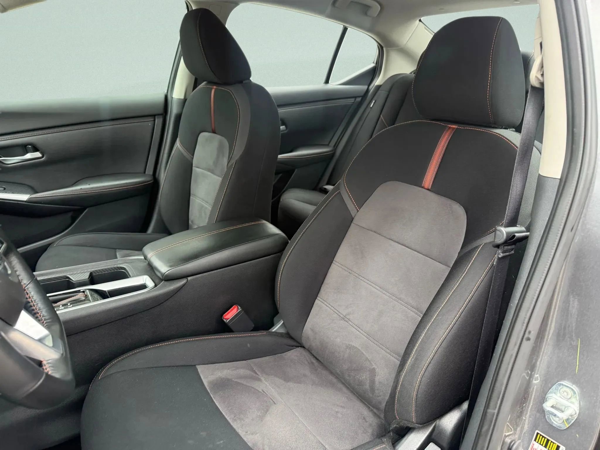 Used 2023 Nissan Sentra SR w/ Electronics Package image 49