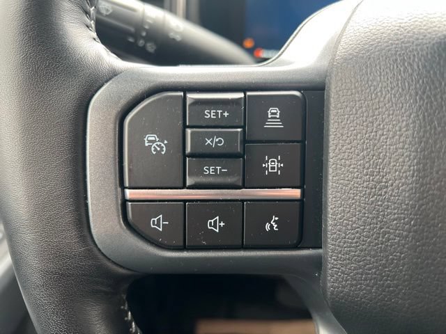 Used 2024 Ford F350 Lariat w/ Lariat Ultimate Package AWD/4WD image 17