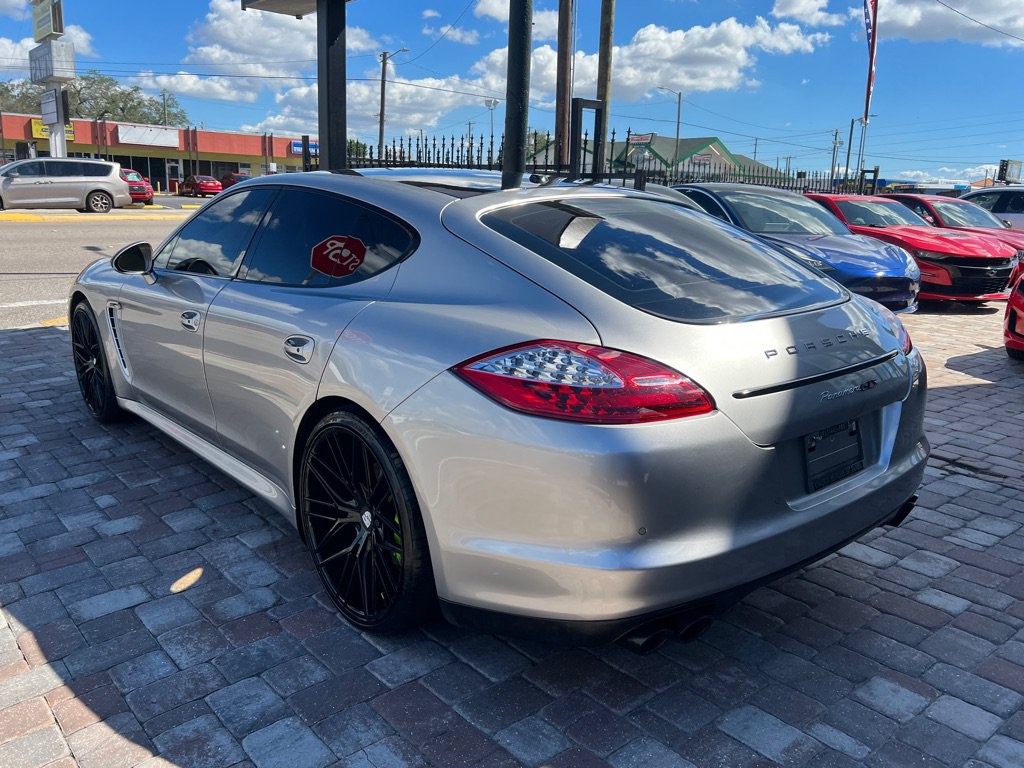 Used 2012 Porsche Panamera S RWD image 8