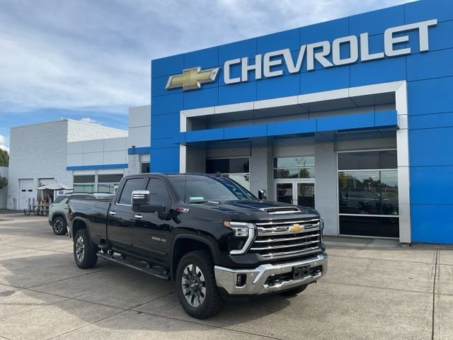 Used 2024 Chevrolet Silverado 3500 LTZ w/ LTZ Premium Package
