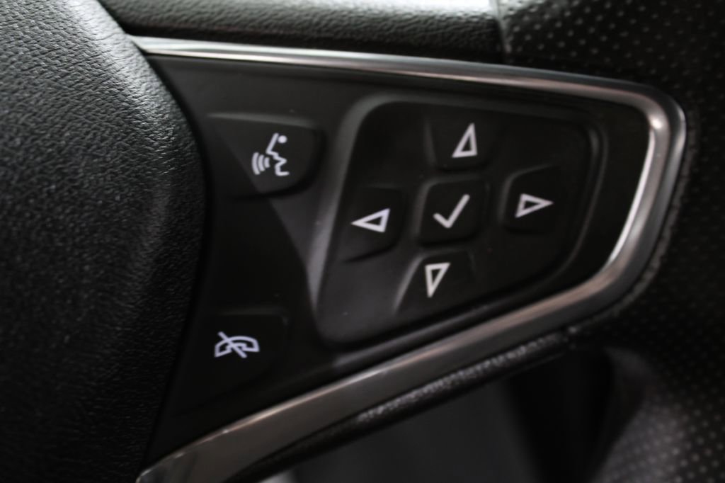 Used 2019 Chevrolet Equinox LT image 39