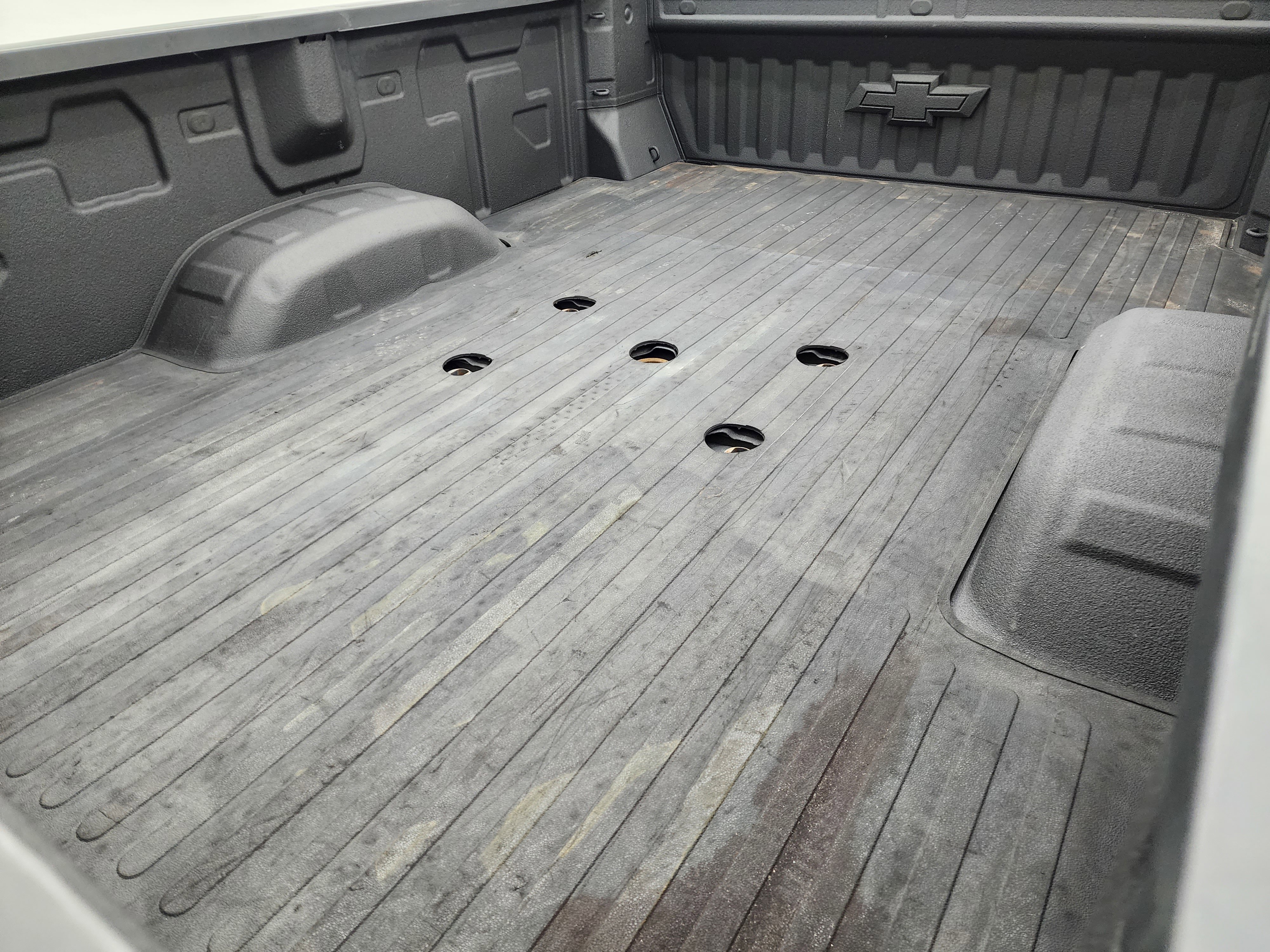 Used 2024 Chevrolet Silverado 3500 LT w/ Convenience Package image 5