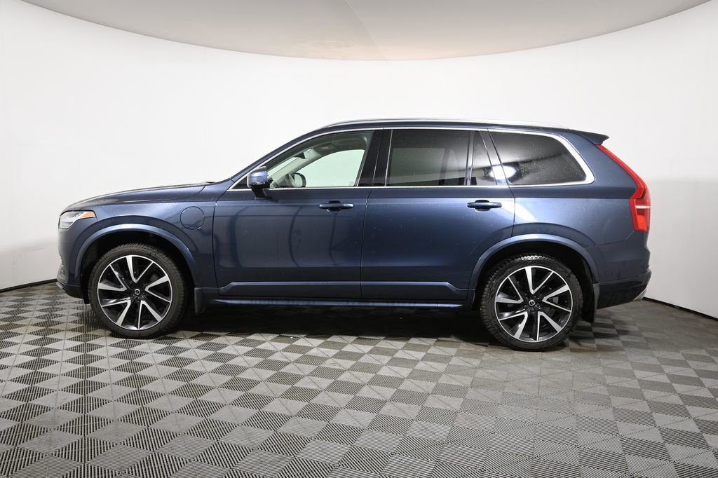 Used 2020 Volvo XC90 T8 Momentum w/ Protection Package AWD/4WD image 2