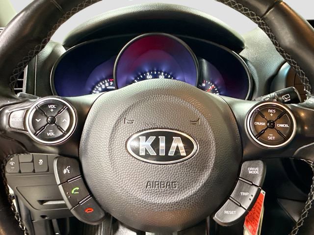 Used 2019 Kia Soul + image 12