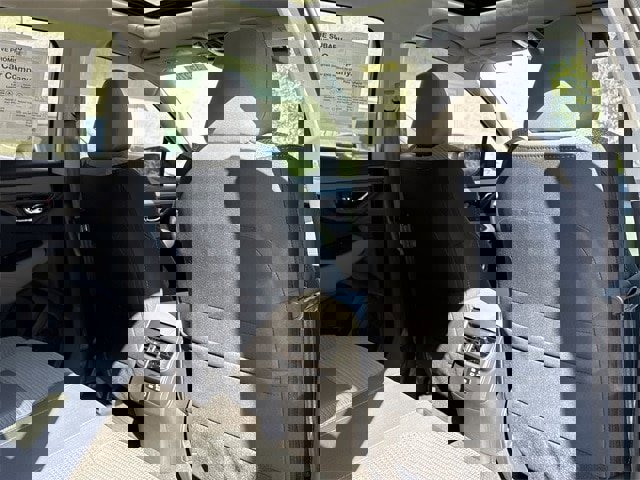 New 2025 Subaru Outback Premium image 19