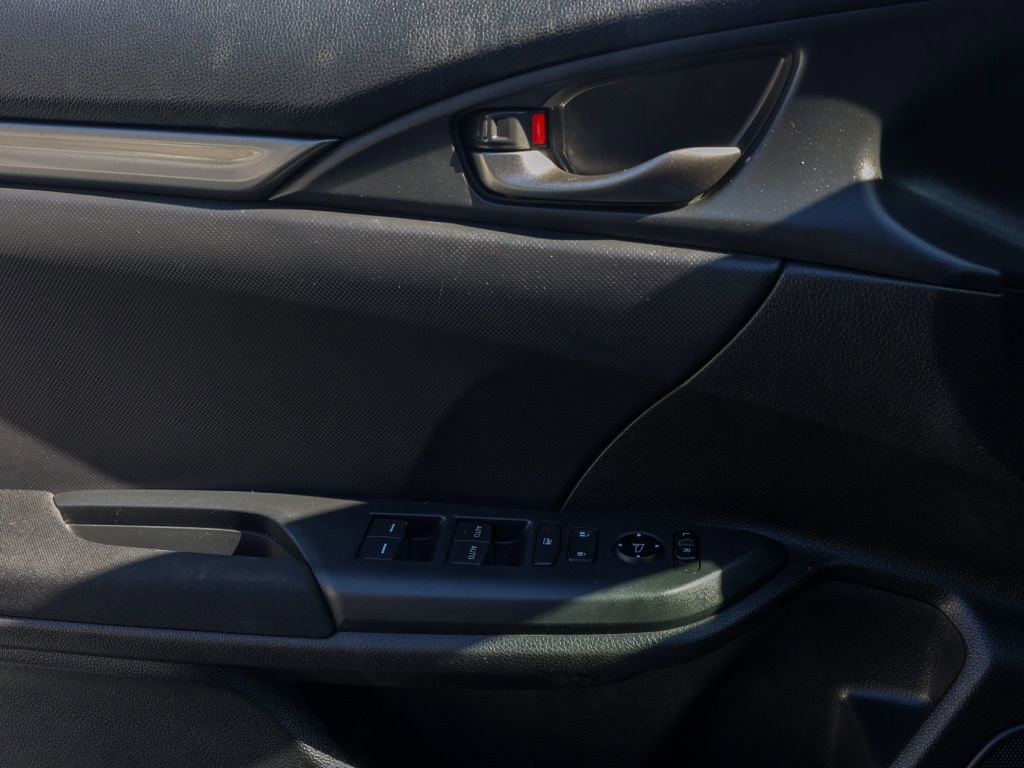 Used 2019 Honda Civic Sport image 28