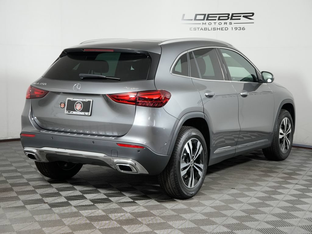 New 2026 Mercedes-Benz GLA 250 4MATIC image 5