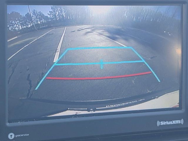 Used 2022 Toyota RAV4 XLE image 25