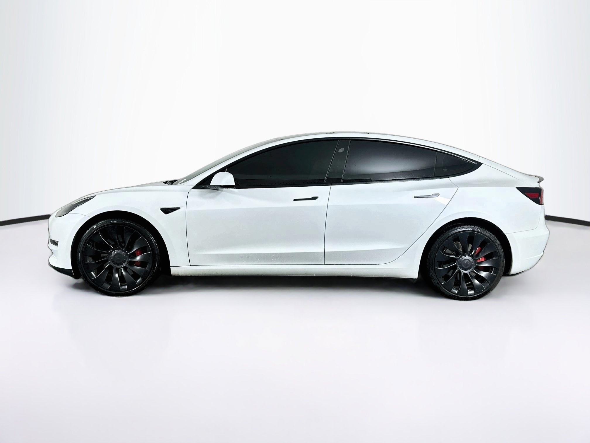 Used 2023 Tesla Model 3 Performance AWD/4WD image 4