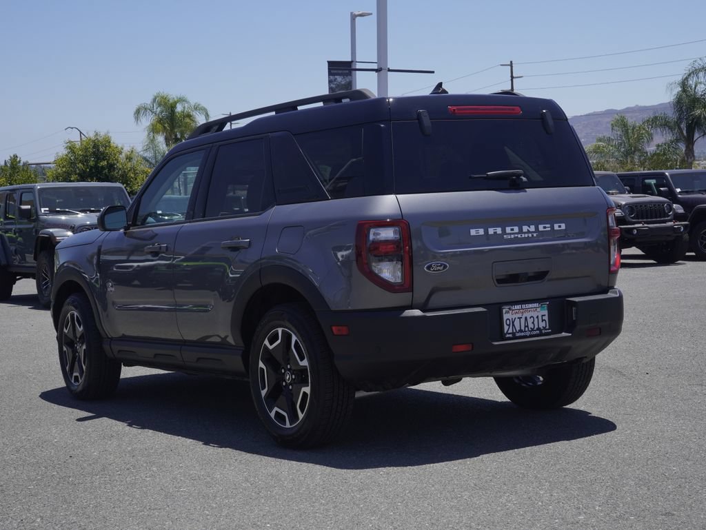 Used 2023 Ford Bronco Sport Outer Banks w/ Tech Package AWD/4WD image 6