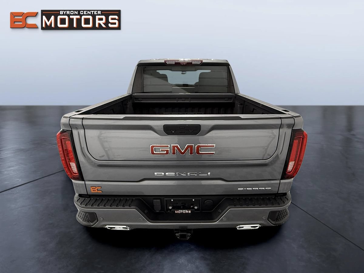 Used 2021 GMC Sierra 1500 Denali w/ Denali Ultimate Package AWD/4WD image 5