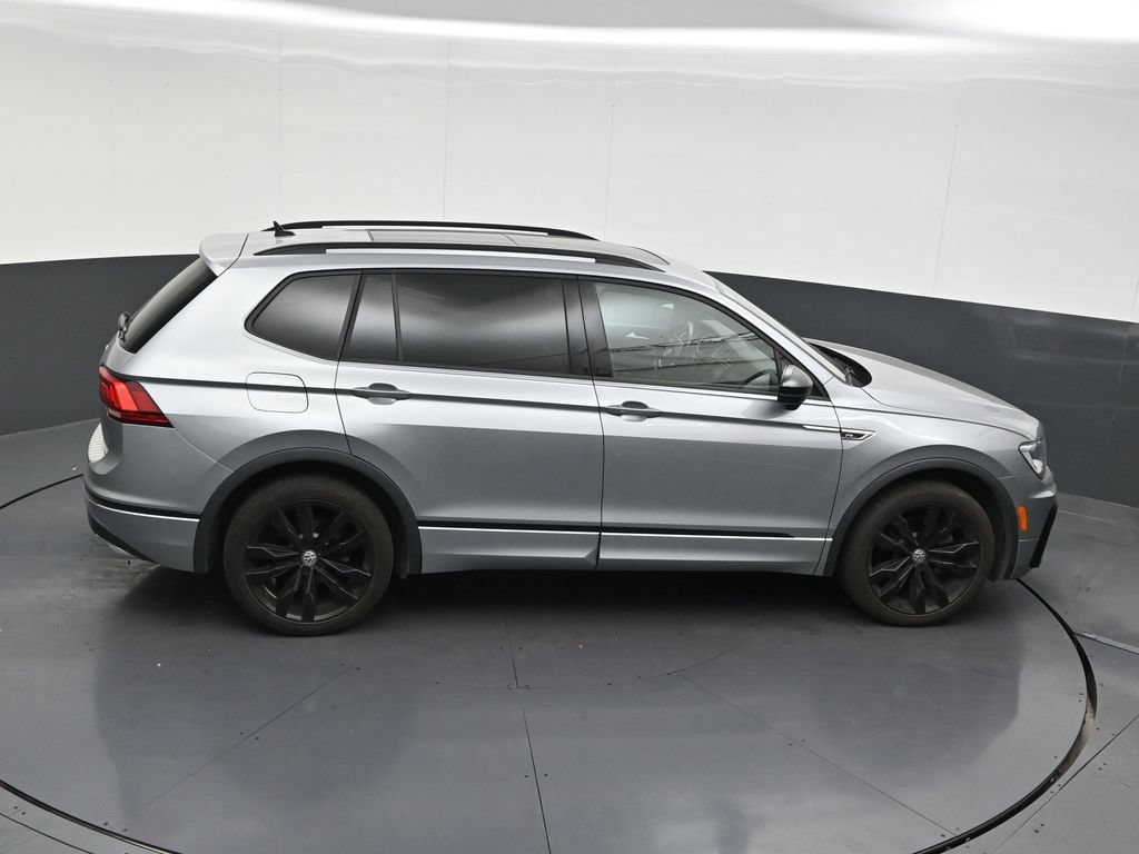 Used 2021 Volkswagen Tiguan SE R-Line FWD image 20