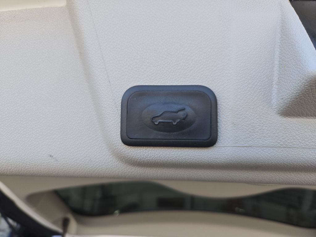Used 2017 Buick Enclave Leather w/ Trailering Package AWD/4WD image 16