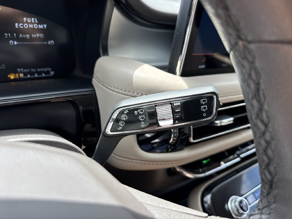 Used 2022 Lincoln Nautilus FWD image 54