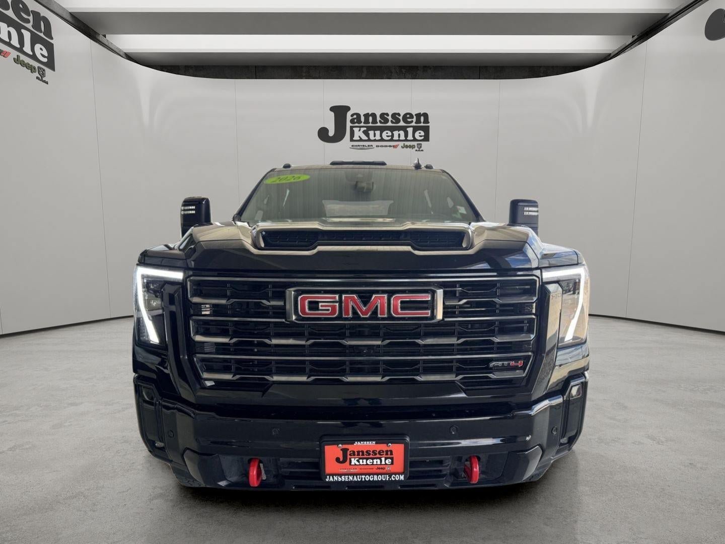 Used 2026 GMC Sierra 2500 AT4 w/ AT4 Premium Plus Package AWD/4WD image 4