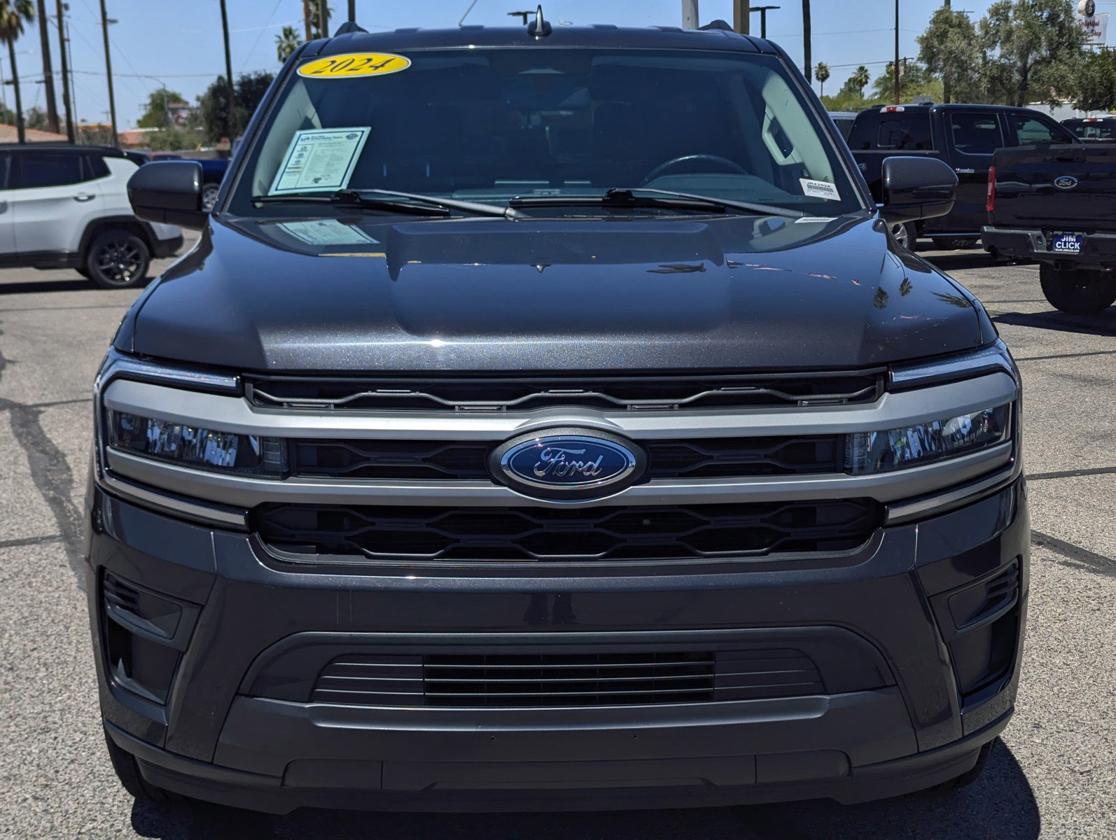 Certified 2024 Ford Expedition XLT RWD image 6