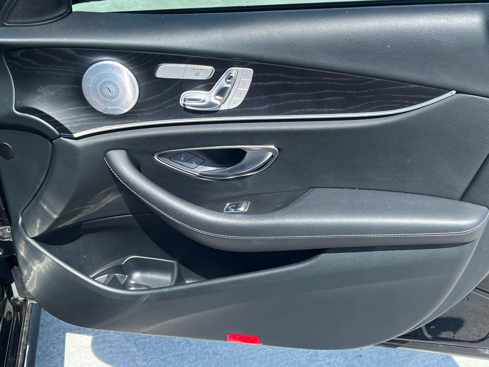 Used 2020 Mercedes-Benz E 350 Sedan image 14