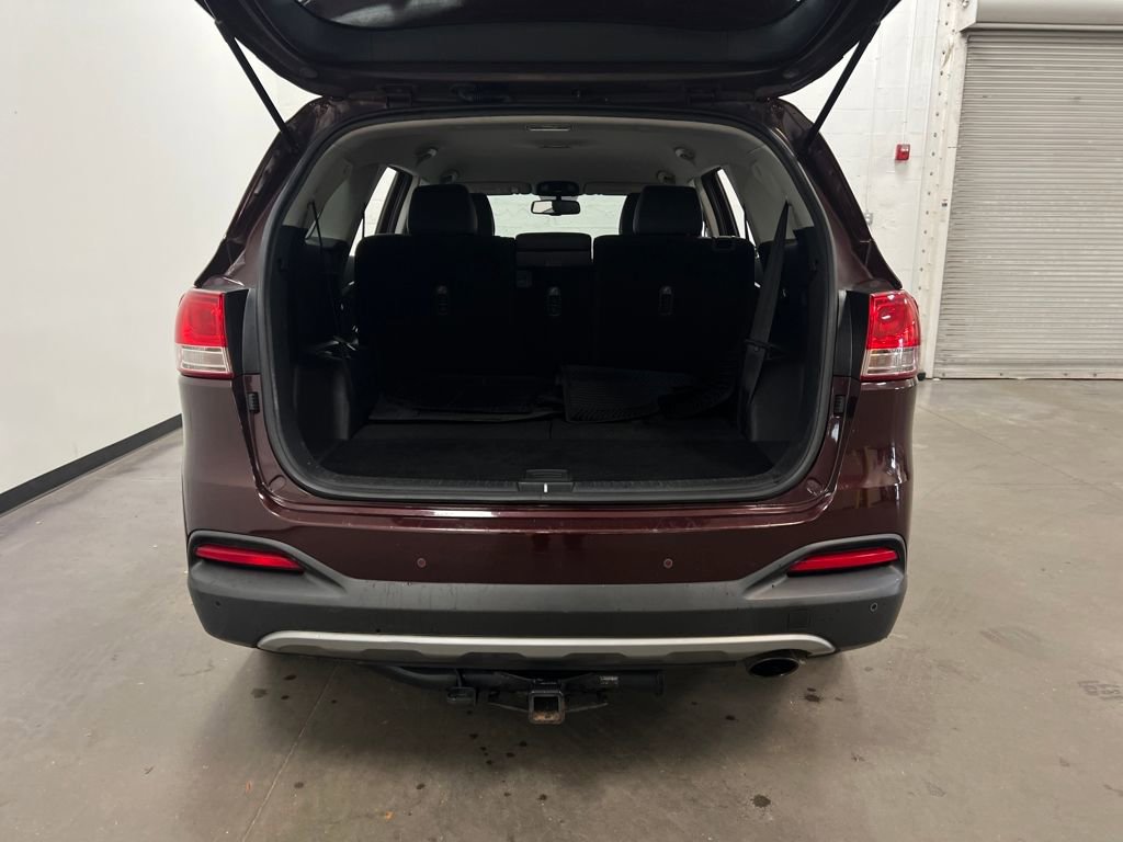 Used 2016 Kia Sorento EX image 24