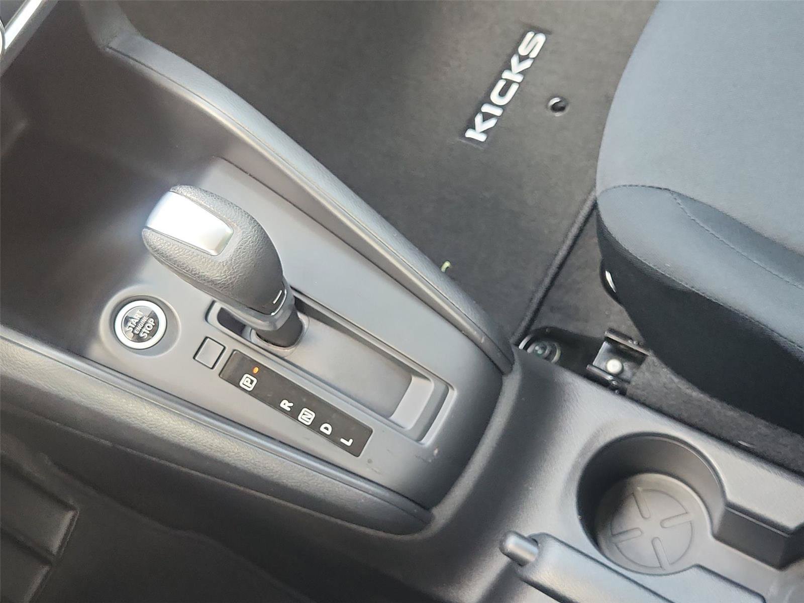 Used 2024 Nissan Kicks S FWD image 15