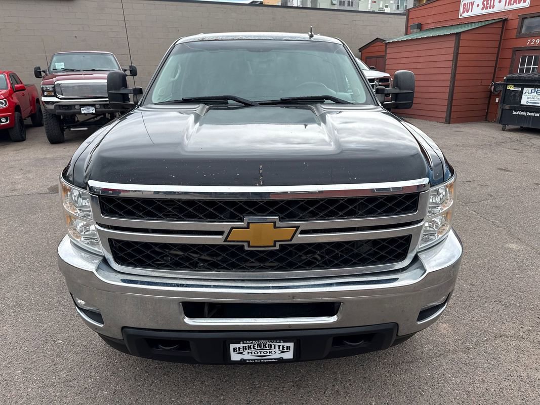 Used 2013 Chevrolet Silverado 2500 LT w/ Interior Plus Package image 2