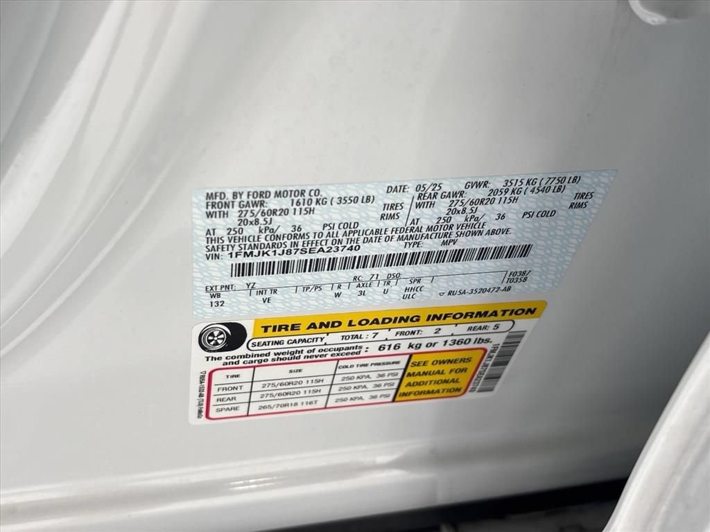 Used 2025 Ford Expedition Max Active AWD/4WD image 30