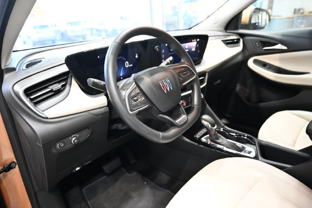 Used 2024 Buick Encore GX Sport Touring FWD image 21