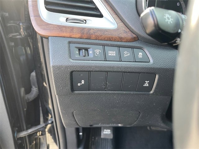 Used 2017 Hyundai Santa Fe SE w/ SE Premium Package 02 image 32