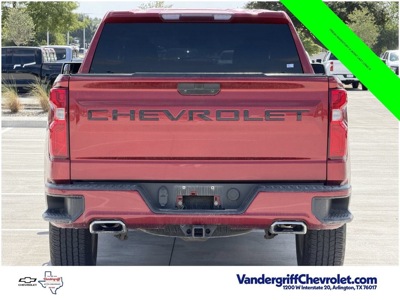 Used 2019 Chevrolet Silverado 1500 Custom w/ Custom Value Package AWD/4WD image 5