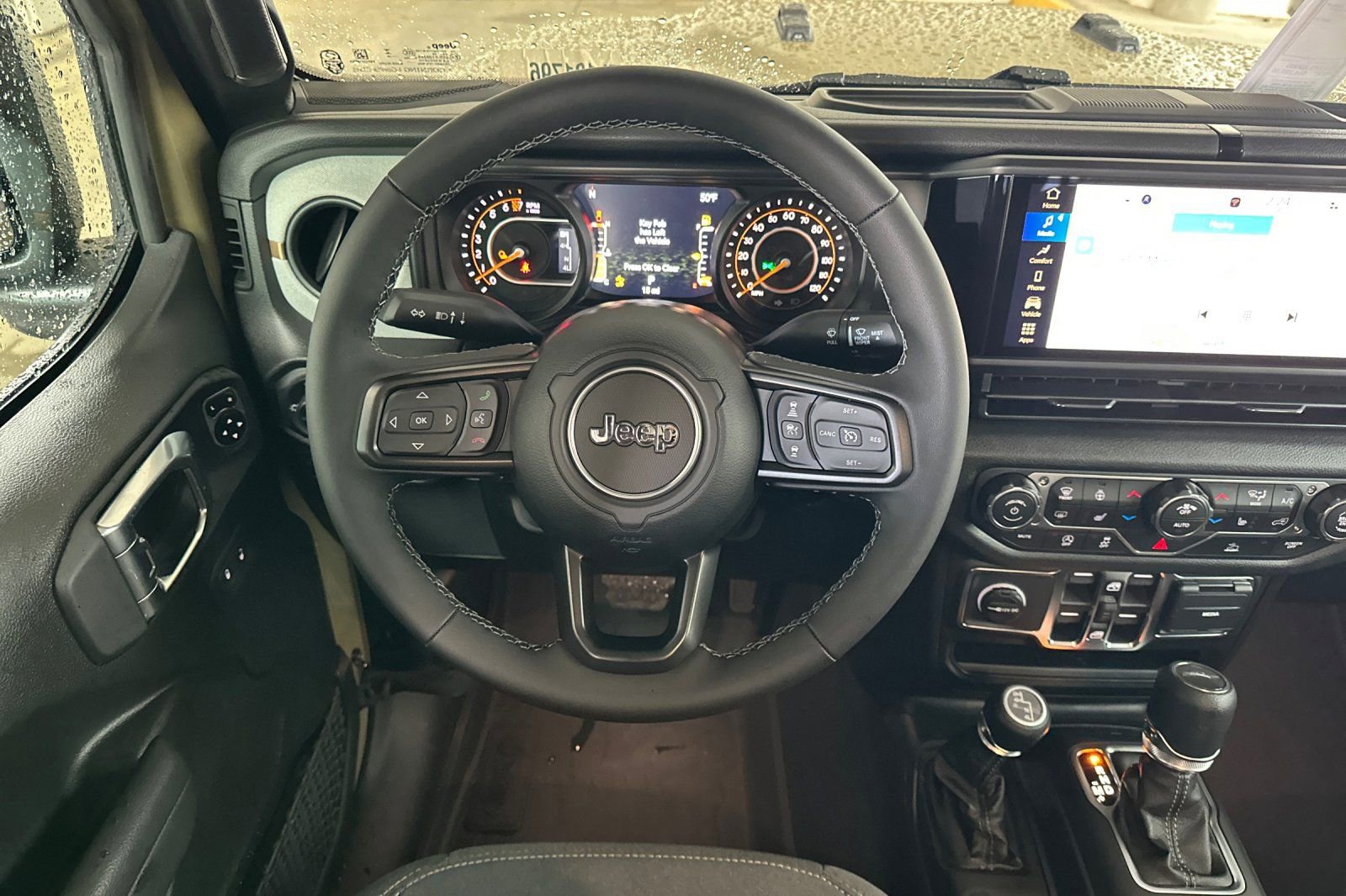 New 2026 Jeep Gladiator Sport AWD/4WD image 15