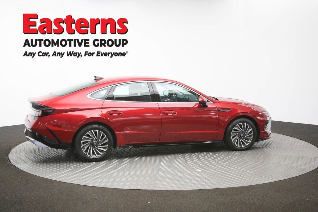 Used 2025 Hyundai Sonata SEL FWD image 43