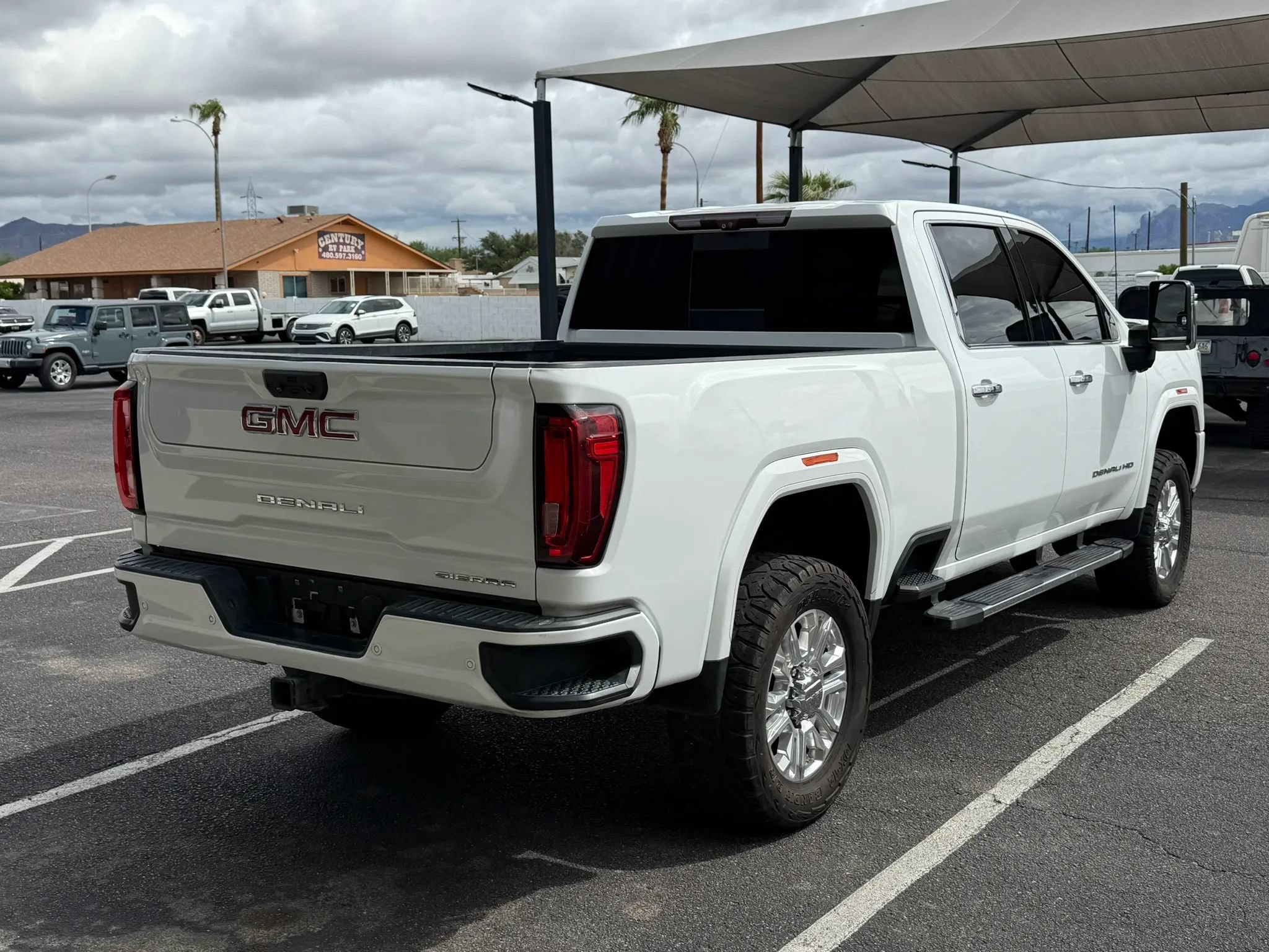 Used 2020 GMC Sierra 2500 Denali w/ Denali Ultimate Package AWD/4WD image 10