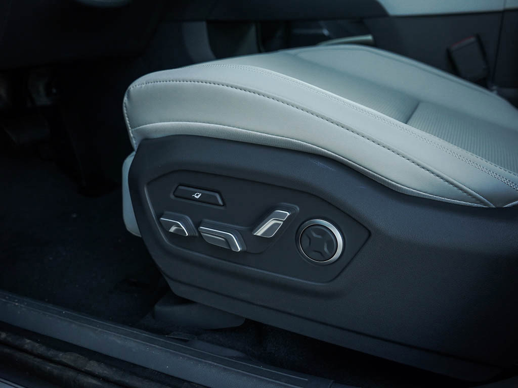 New 2026 Hyundai Santa Fe Calligraphy image 21