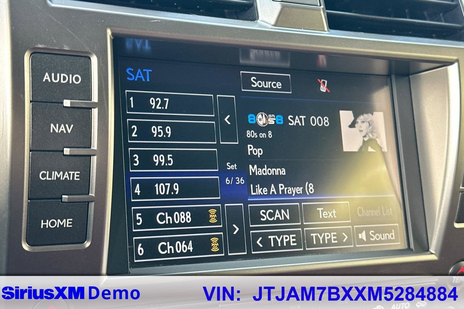 Used 2021 Lexus GX 460 Premium w/ Premium Package image 36