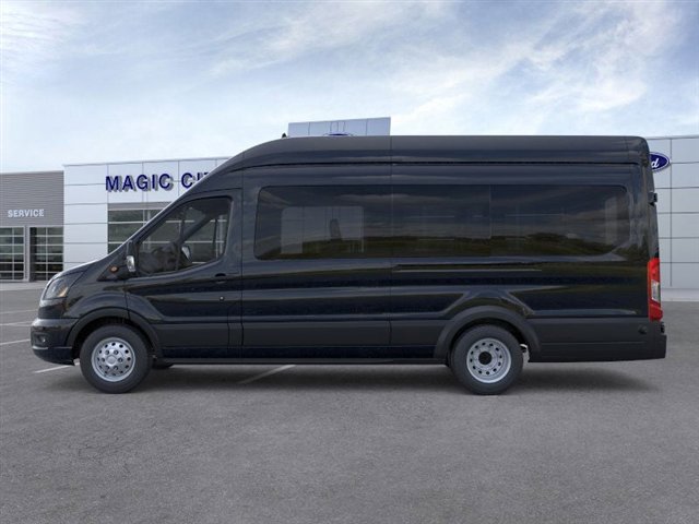 New 2026 Ford Transit 350 XLT image 3