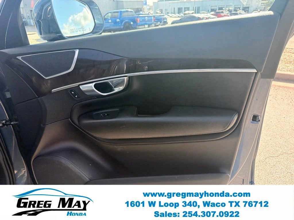 Used 2019 Volvo XC90 T5 Momentum w/ Protection Package Premier FWD image 29