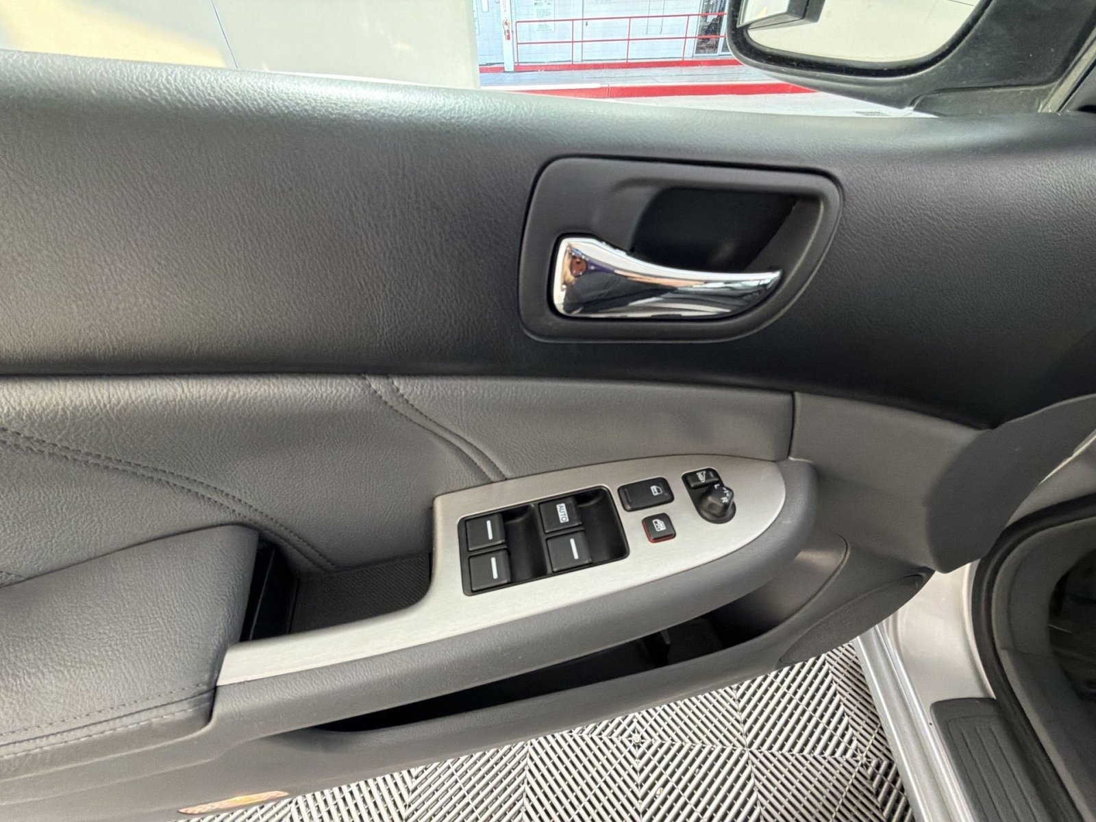 Used 2007 Honda Accord EX-L image 15