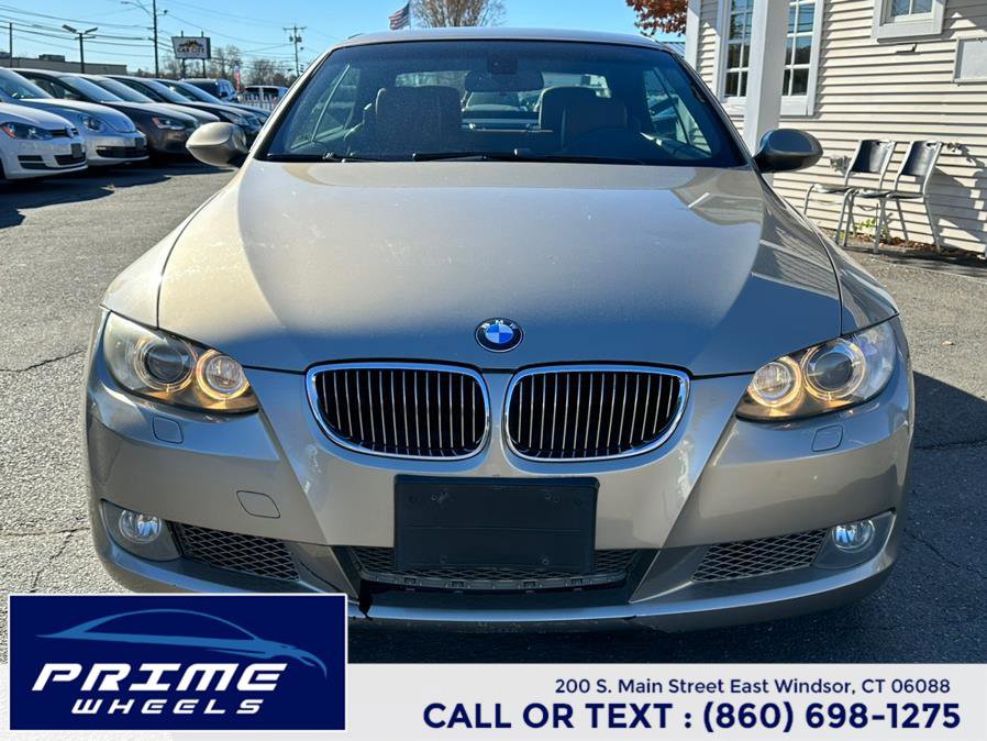 Used 2008 BMW 335i Convertible w/ Premium Pkg image 2
