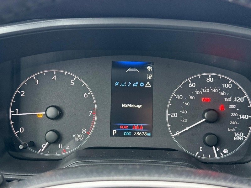 Used 2024 Toyota Corolla Cross LE image 22