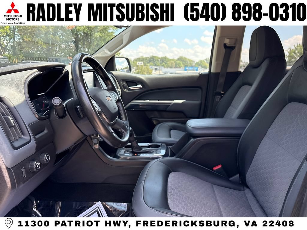 Used 2018 Chevrolet Colorado Z71 AWD/4WD image 3