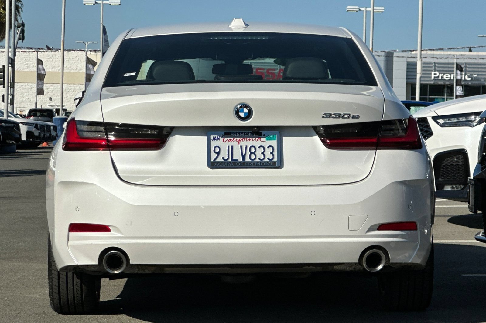 Used 2024 BMW 330e w/ Premium Package RWD image 5