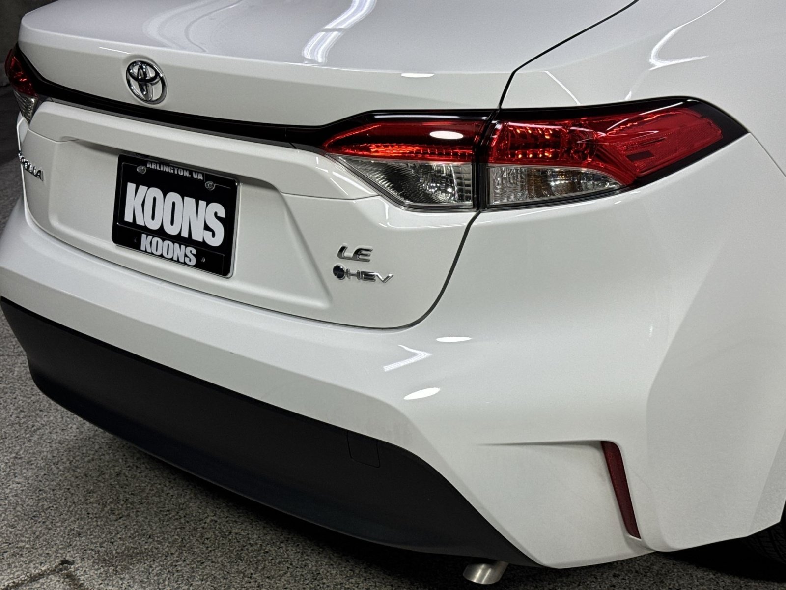 Used 2026 Toyota Corolla LE FWD image 38