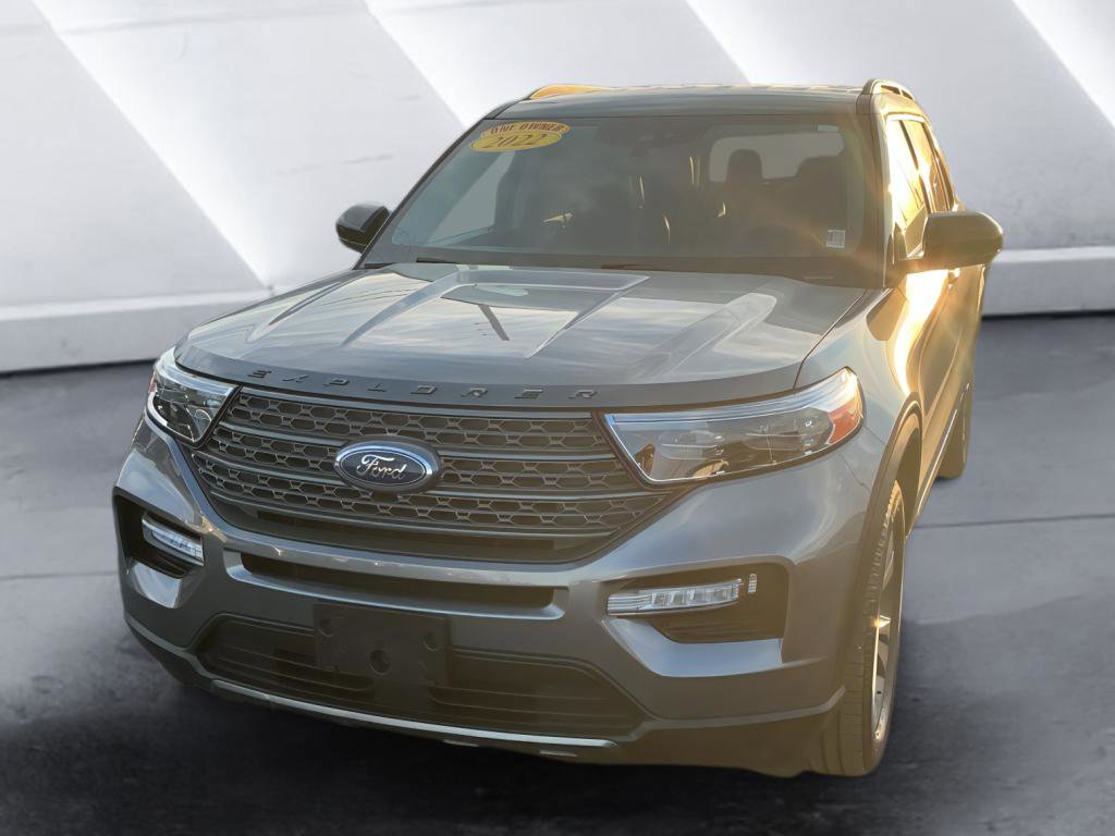 Used 2022 Ford Explorer XLT w/ Equipment Group 202A
