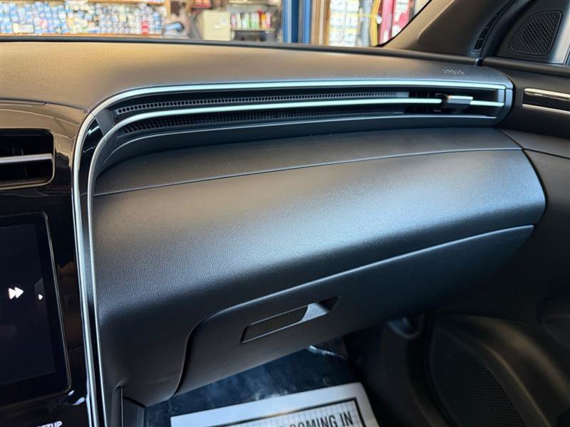 Used 2024 Hyundai Santa Cruz SEL w/ Activity Package FWD image 25