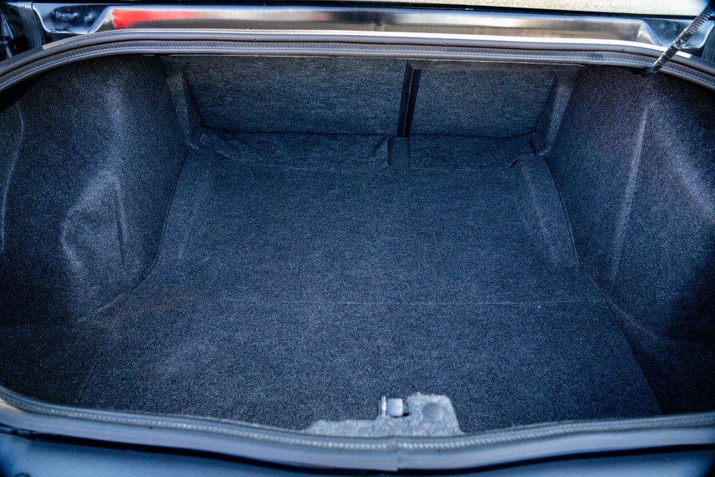 Used 2016 Dodge Challenger R/T w/ Blacktop Package image 26