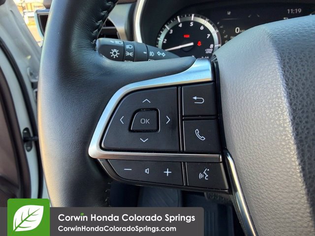 Used 2021 Toyota Highlander Limited AWD/4WD image 21