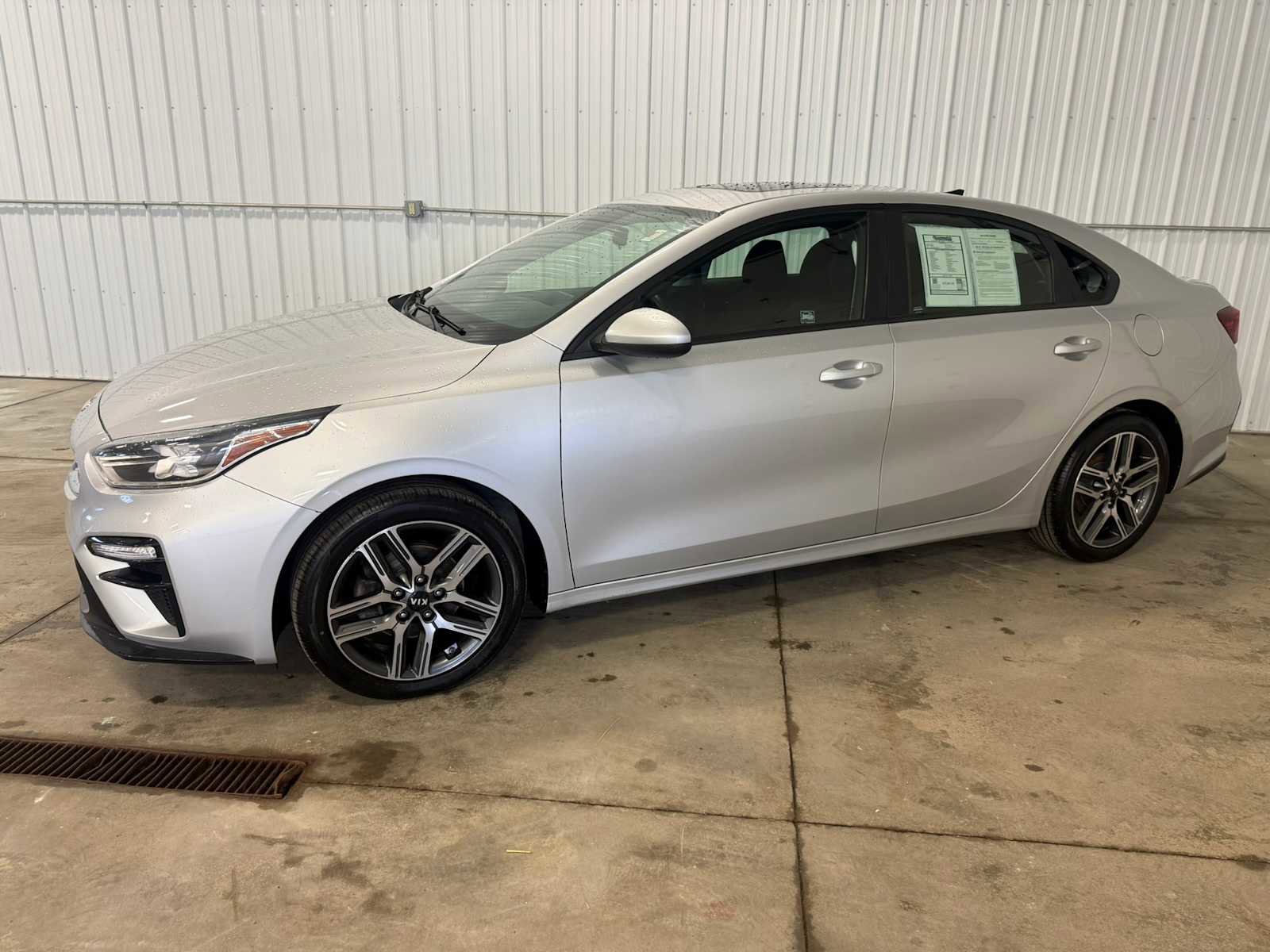 Used 2019 Kia Forte S w/ S Premium Package FWD image 2