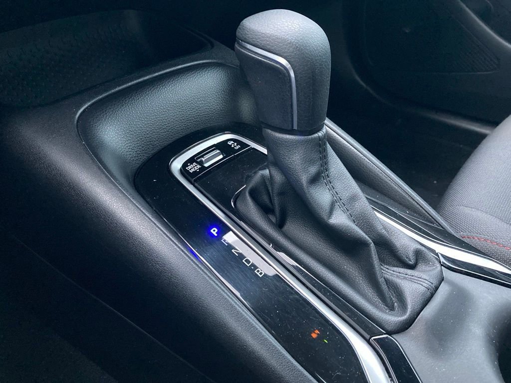 Certified 2025 Toyota Corolla SE FWD image 26