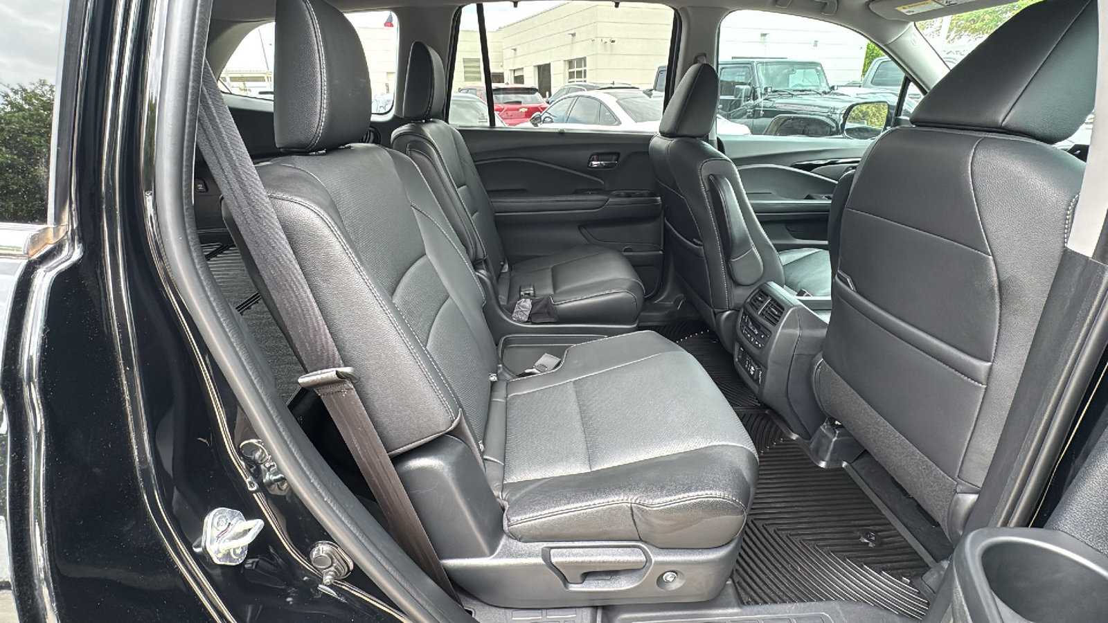 Used 2022 Honda Pilot Elite image 26